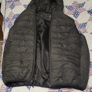 EXQ - Men's Hooded Puffy Vest Size XL (Black)